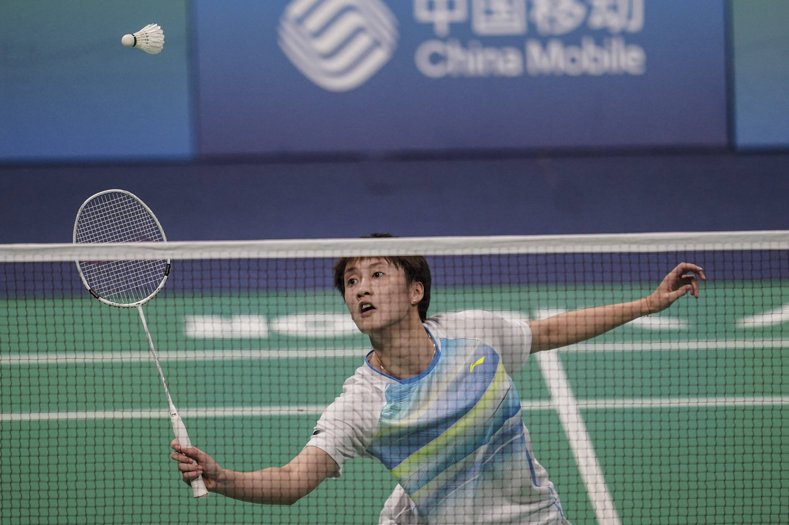 美表现相对 美表现相对